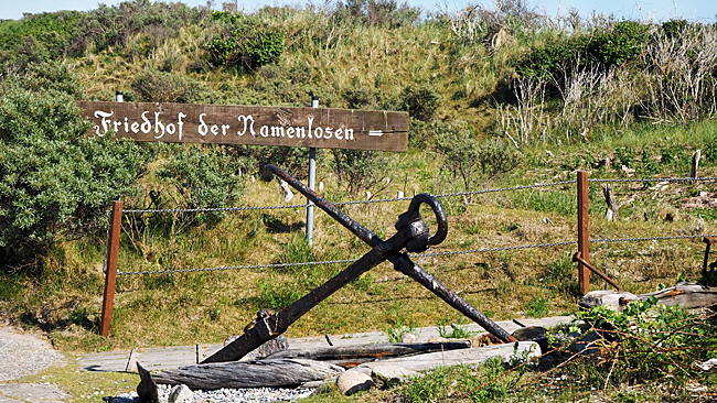 friedhof der namenlosen helgoland bild 07