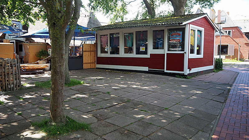 hallig kiosk zentrum 01