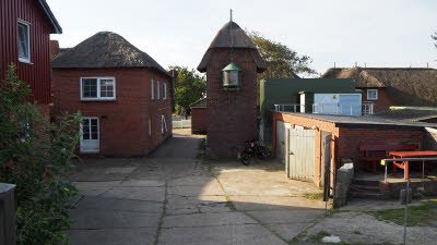 16 Der reetgedeckte Leuchtturm von Oland